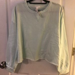 Full tilt mint green crop sweat shirt